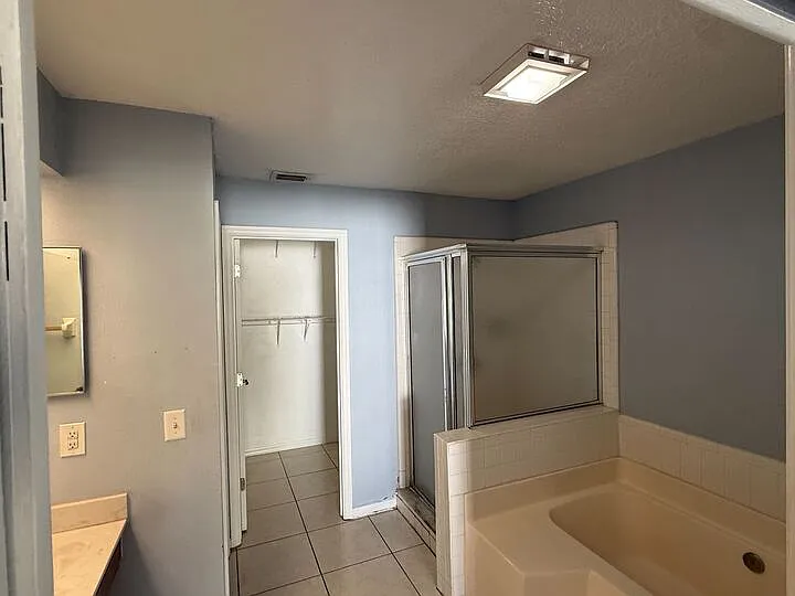 2205 Maryday Ct — Photo 12