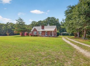168 Davis Rd, Ware Shoals, SC 29692