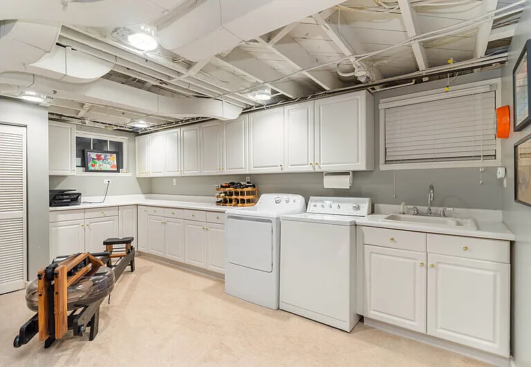 5051 Harold Pl NE — Photo 19