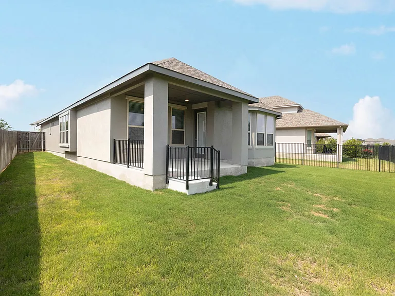 124 Rosebush Dr — Photo 29