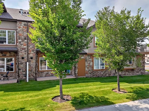 160 E Panatella Lndg NW #103, Calgary, AB T3K 0K8