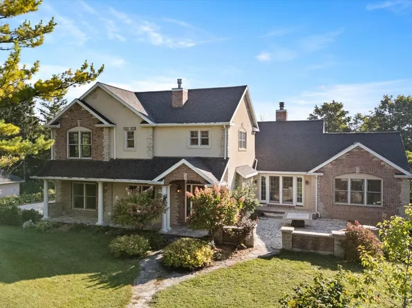 W6679 Red Fox RUN, Plymouth, WI 53073