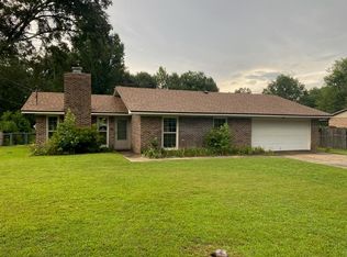 703 Circleview Dr, Dothan, AL 36301
