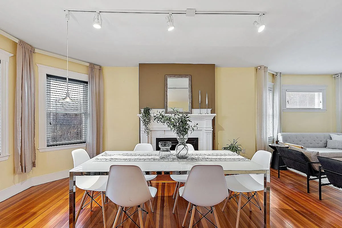 3 bed, 1.5 bath, 1270 sqft, $3,750 — Photo 3