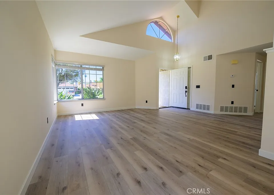 24784 Half Dome Ct