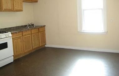 3rd image of 8620 S Marquette Ave APT 1F