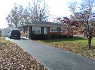 6114 Chambers Way, Louisville, KY 40229