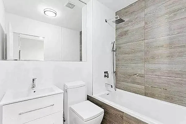 Rented by GROOME REALTY LLC | media 26