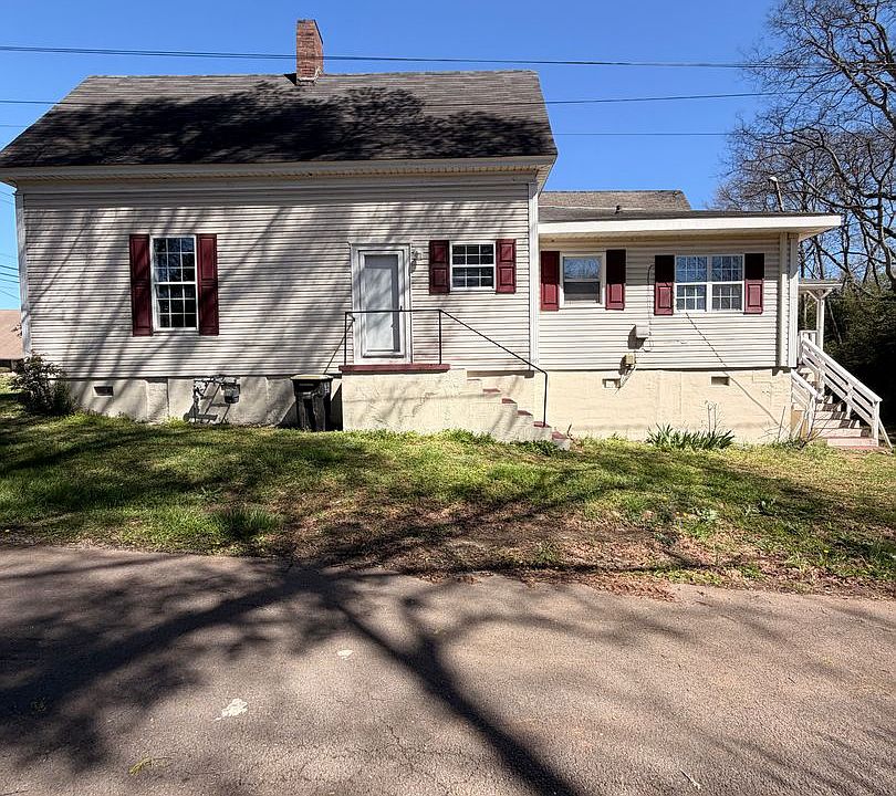 1st image of 1300 N Broad St NE #A