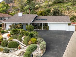 2211 Canyon Rd, Arcadia, CA 91006