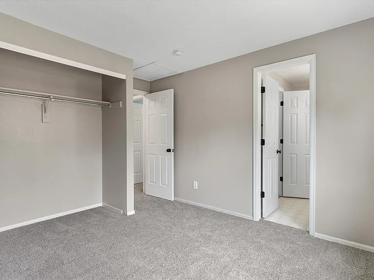 4628 S Flanders Way — Photo 27