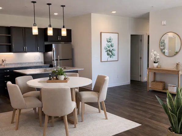 Abbey42, 5141 S Wagon Trl #38d982f3a, Kalamazoo, MI 49048