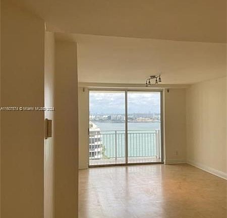 4th image of 770 Claughton Island Dr APT 1713