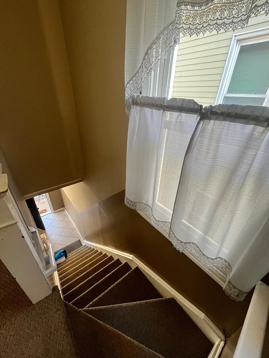 Stairs to the second floor - 88 Devon Ter #2