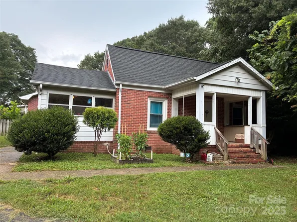 1125 Elva Ira Ln, Gastonia, NC 28054