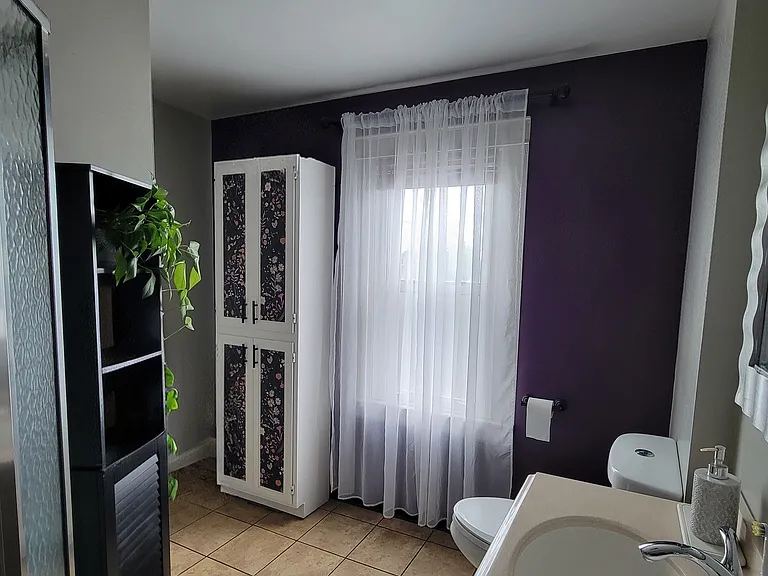 162 Hayward Ave — Photo 8