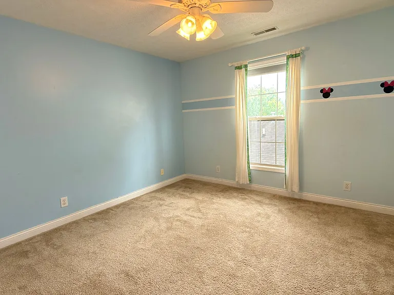 1036 Edgerton St — Photo 24