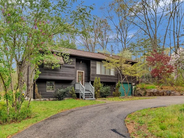 367 Plain Meeting House Rd, West Greenwich, RI 02817