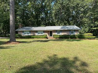 107 Ridgewood Ln, Eufaula, AL 36027