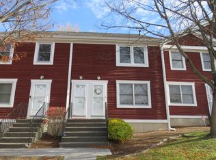 7 Dean St UNIT 304, Danbury, CT 06810