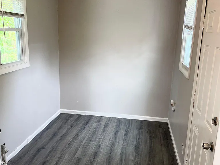 11267 Hudson Ave — Photo 5