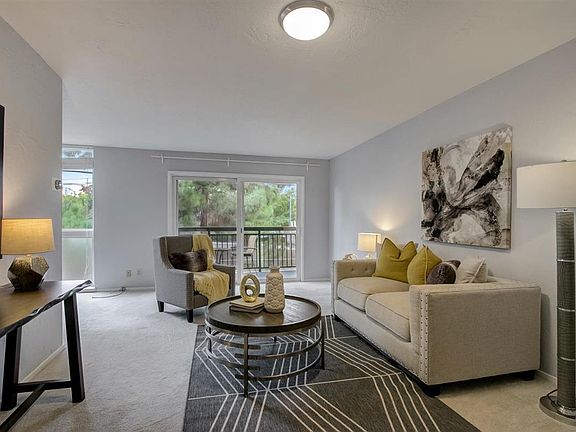 2nd image of 181 Del Medio Ave APT 208