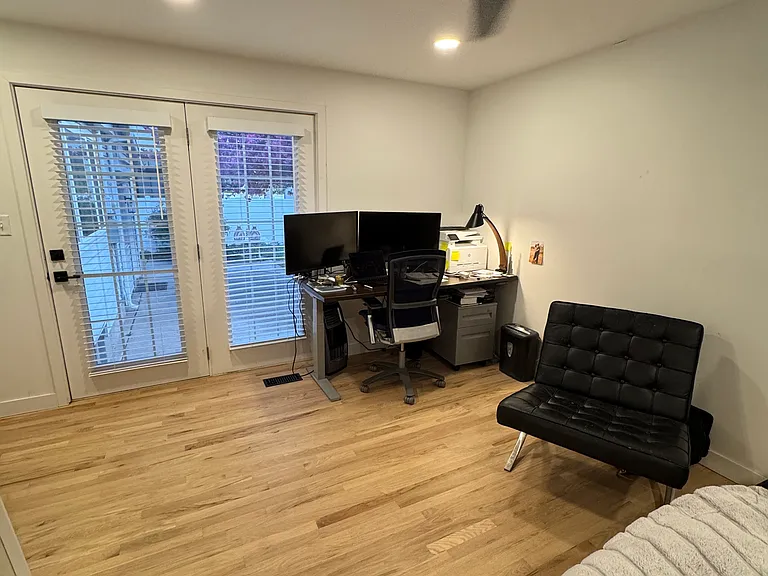 2206 S 1900 E — Photo 26