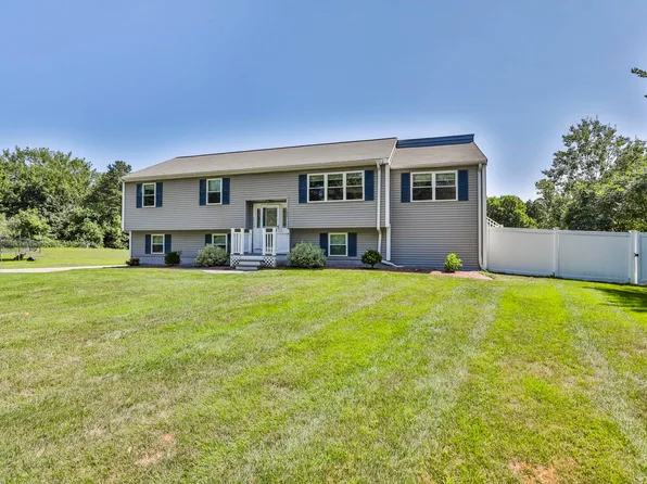 506 Mammoth Road, Pelham, NH 03076