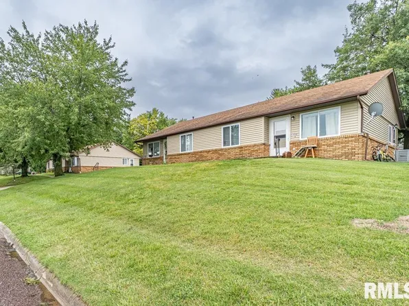 708-716 E Michigan Ave, Metamora, IL 61548