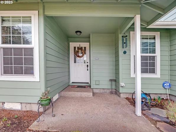 2644 Willona Dr, Eugene, OR 97408