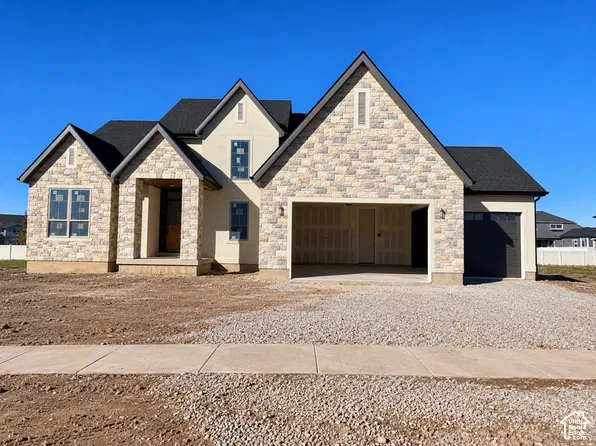 419 N Amber Ln, Layton, UT 84041