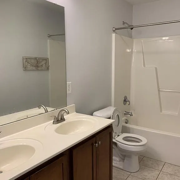 2827 Aristocrat Ln — Photo 17