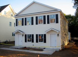 18 Charles St, Greenwich, CT 06830