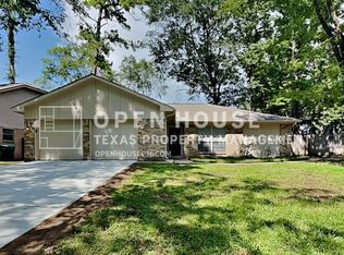 27 S Brook Pebble Ct, Spring, TX 77380