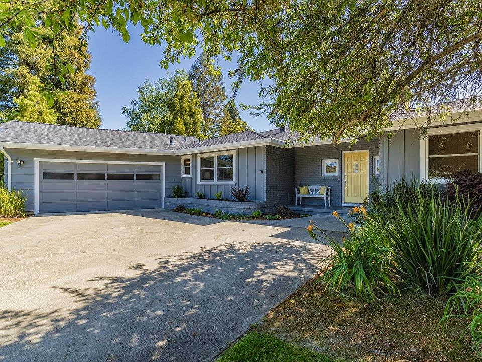 1st image of 131 Gabarda Way