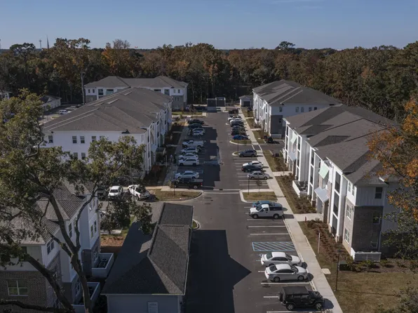 Park Circle Village Apartments