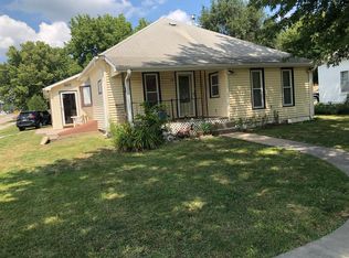 118 Sherman St, Tecumseh, NE 68450