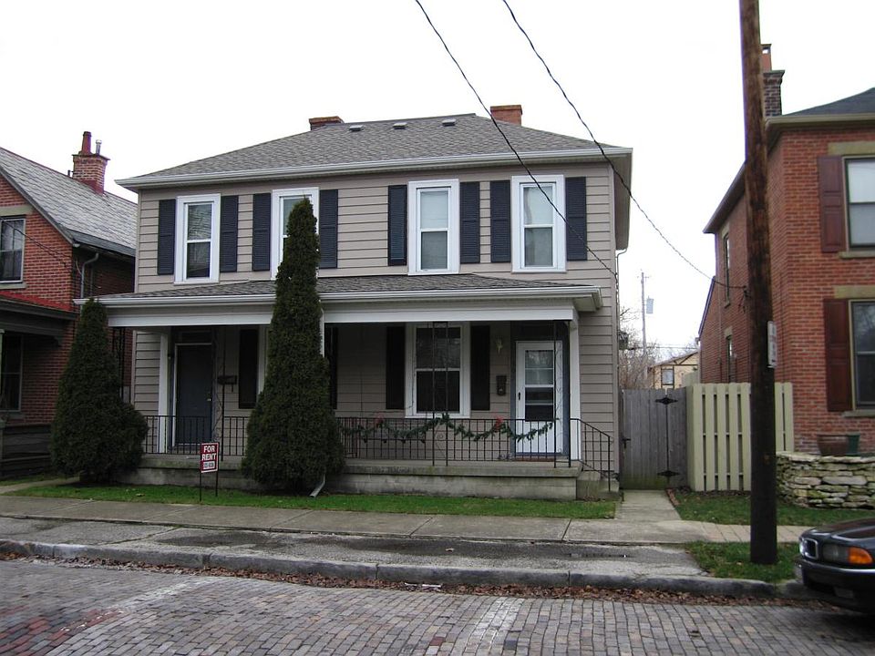 Fantastic location in Schumacher Place