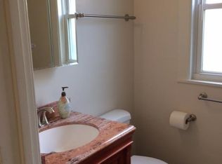 5540 N Linder Ave FLOOR 2, Chicago, IL 60630