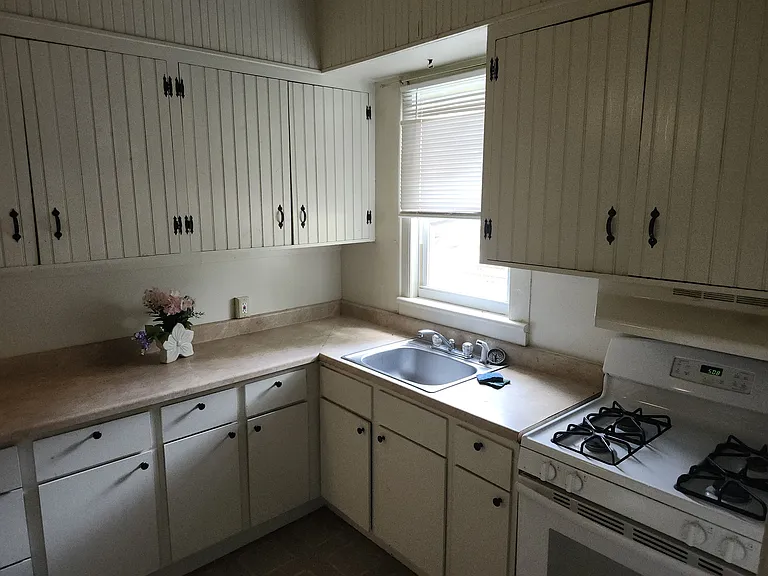 123 Myers Rd #1 — Photo 7