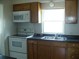 3rd image of 215 S Lakeview Ave