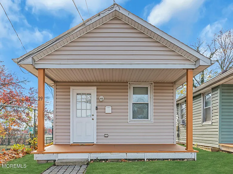 29 Drives James Parker Blvd — Photo 1