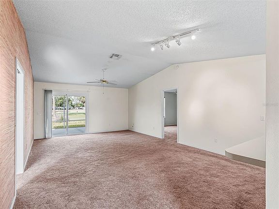 3rd image of 722 Camino Del Rey Dr