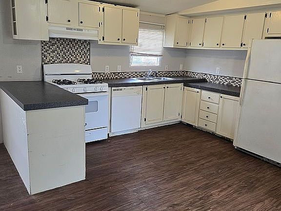 4th image of 4800 Foster Rd Lot 165