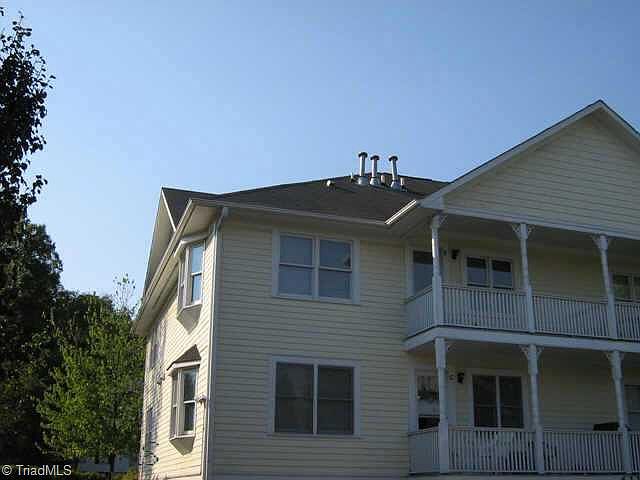 1st image of 623 Walker Ave