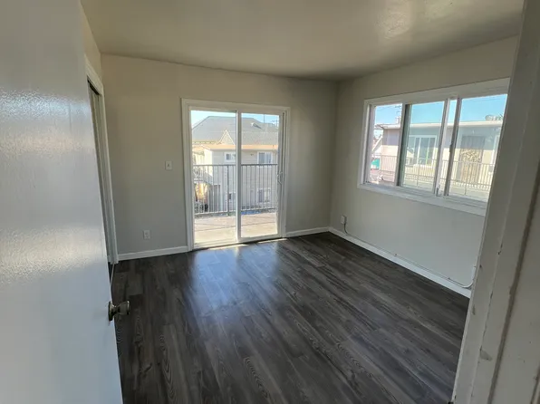 2565 Martin Luther King Jr Way #4, Oakland, CA 94612