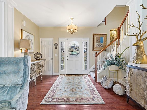 5th image of 2067 Flint Hill Rd