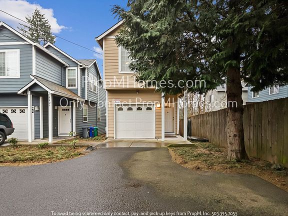 2nd image of 8422 SE Clinton St