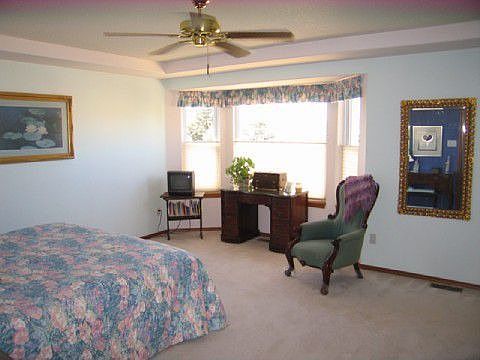 Master bedroom - bay window.