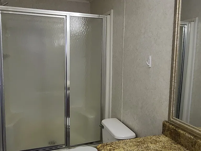 2nd bathroom